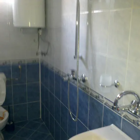 Guest house Angelina 2*