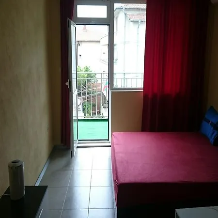 Guest house Angelina 2*