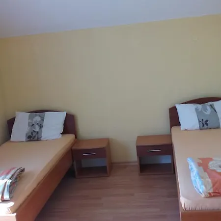 Guest house Angelina Ravda