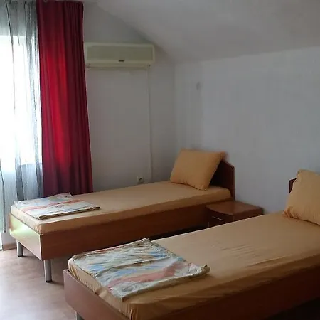 Guest house Angelina Ravda